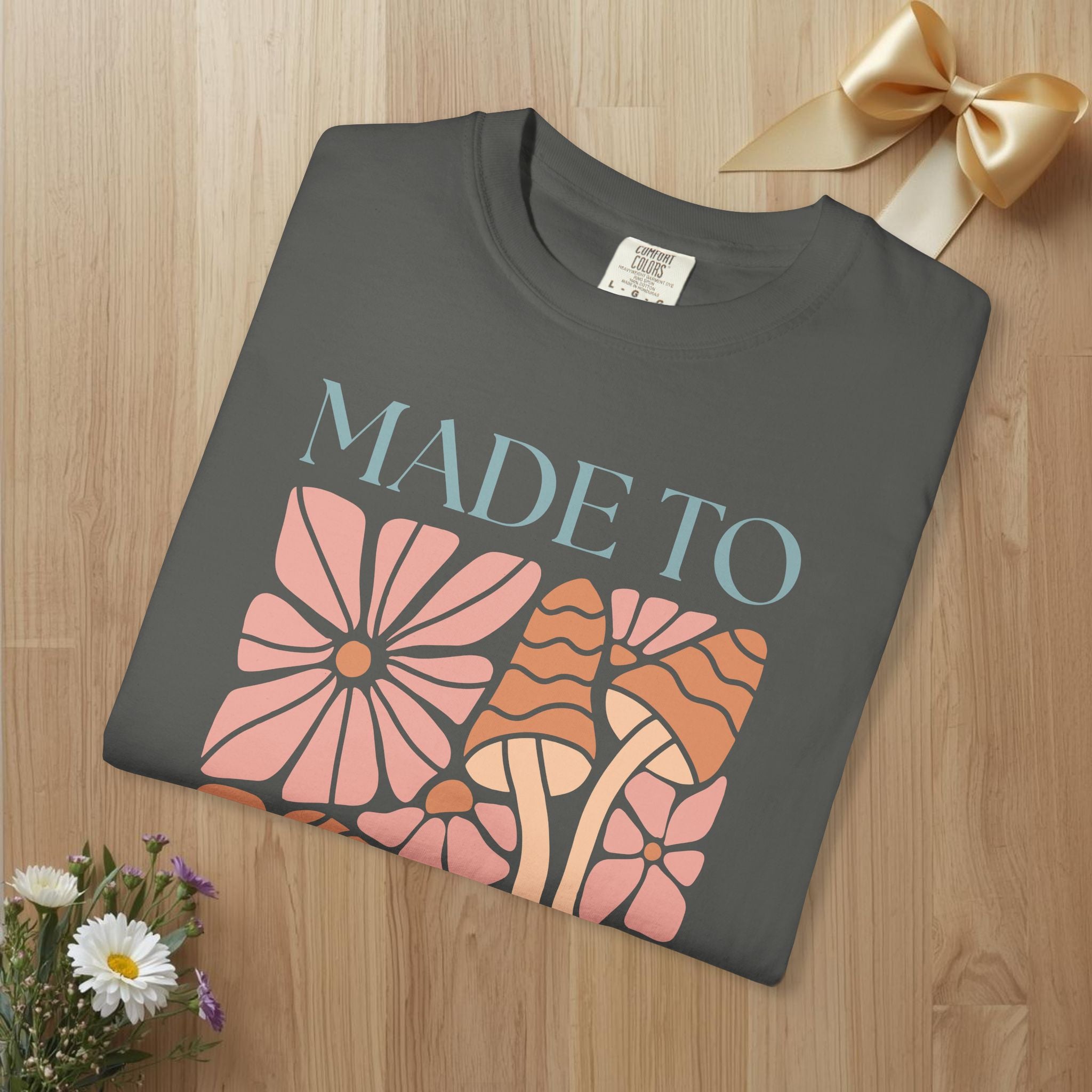 Christian Made to Worship Tee, Comfort Colors 1717 Shirt, Retro Floral Faith T-Shirt